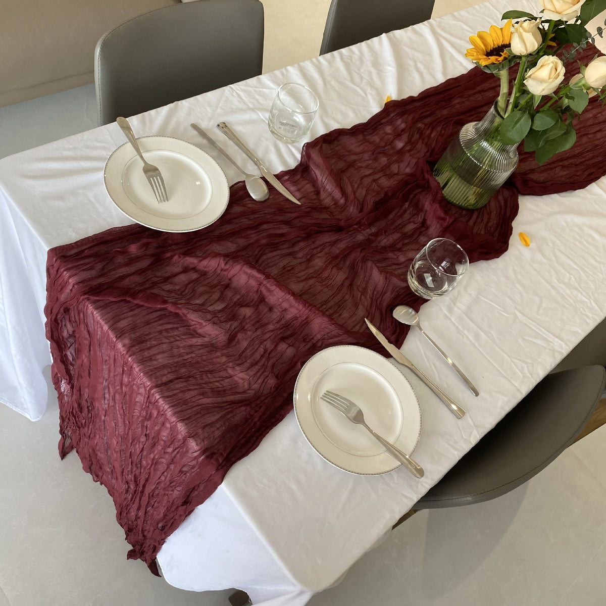 Light Luxury Wedding Table Runner