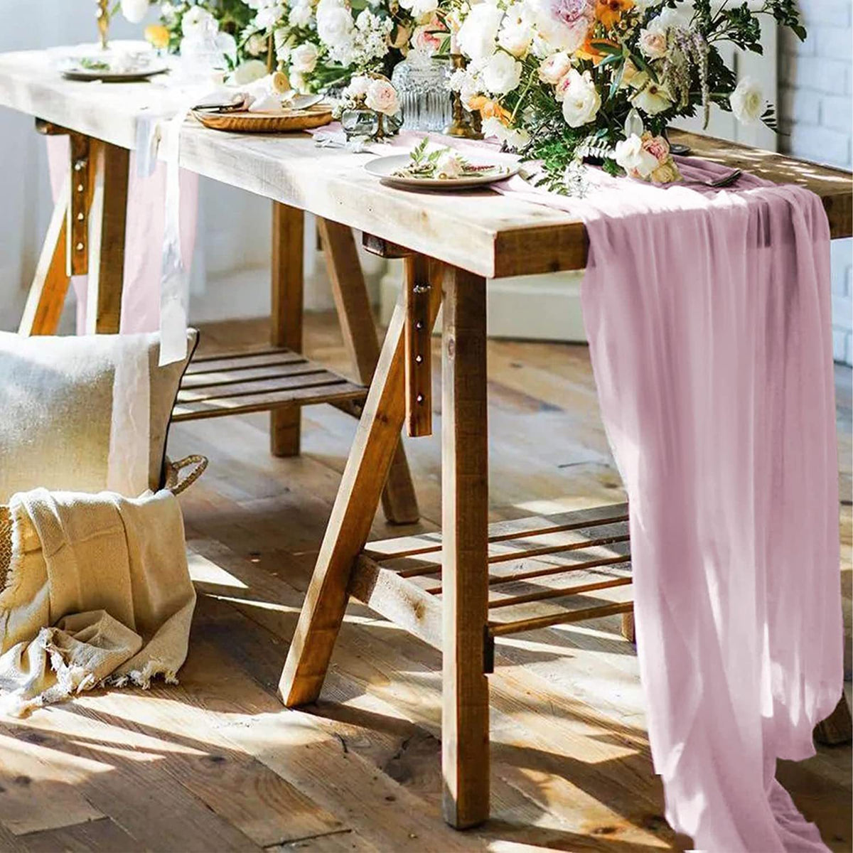 Light Luxury Wedding Table Runner