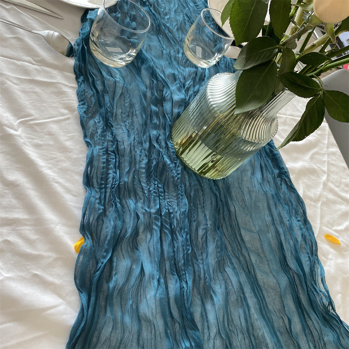 Light Luxury Wedding Table Runner