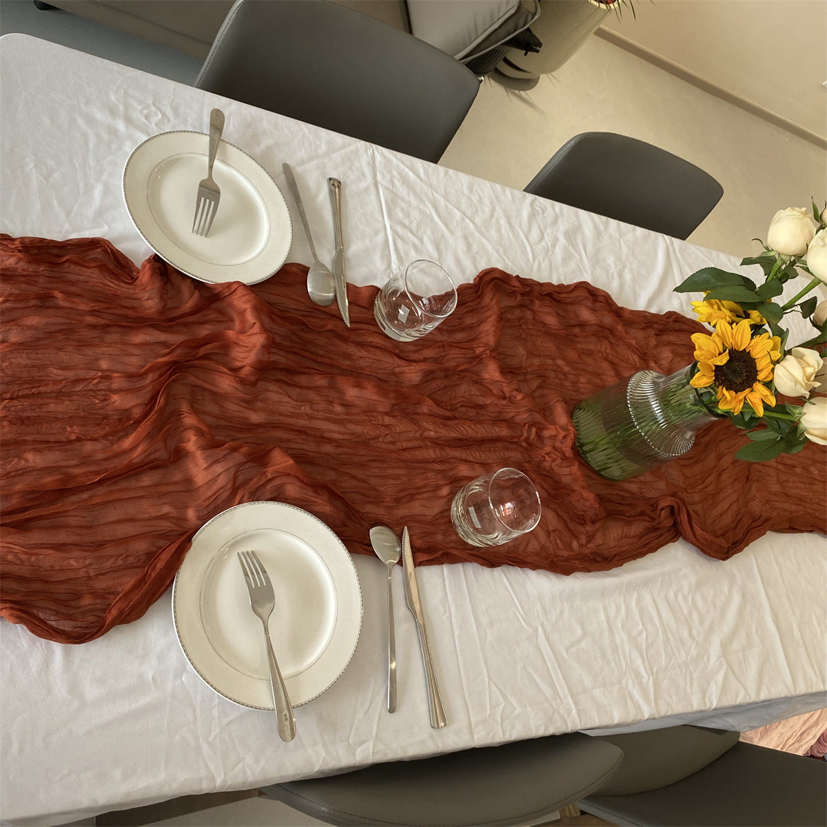 Light Luxury Wedding Table Runner