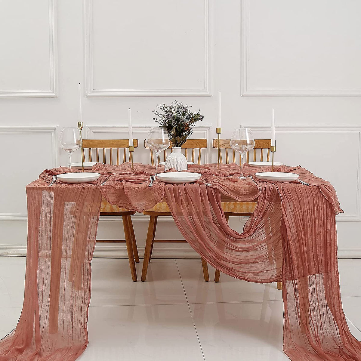 Light Luxury Wedding Table Runner